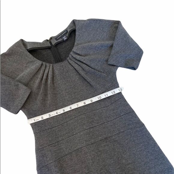 BANANA REPUBLIC Grey Tweed Scoop Neck Shift Dress - Picture 8 of 9